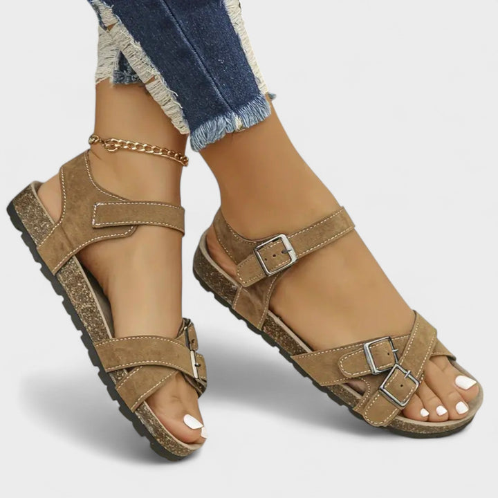 Leonora | Odiniai sandalai