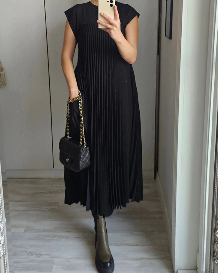 Sofija | Elegantiško kirpimo klostuota maxi suknelė
