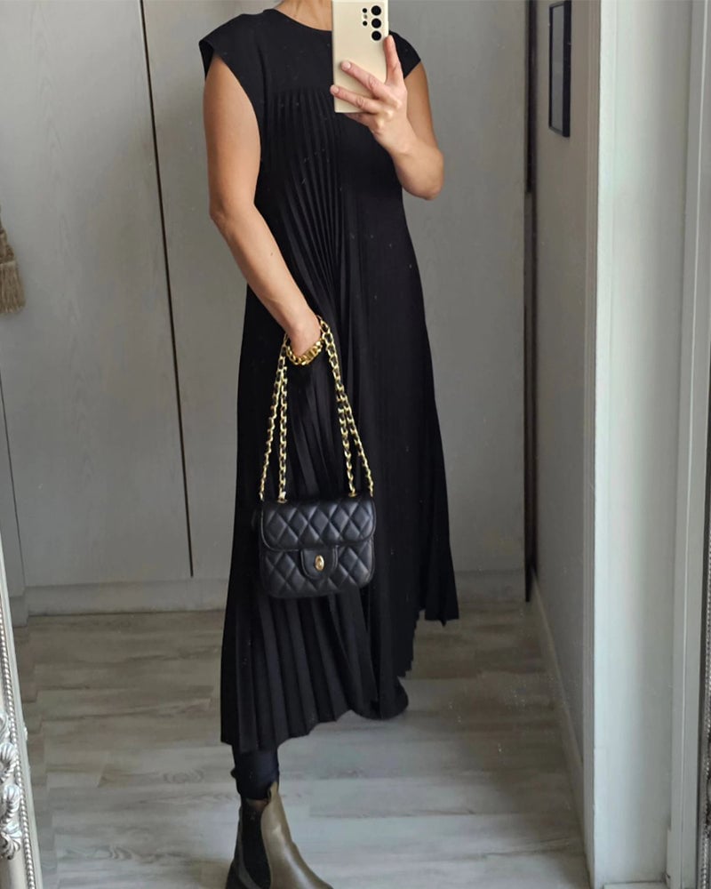 Sofija | Elegantiško kirpimo klostuota maxi suknelė