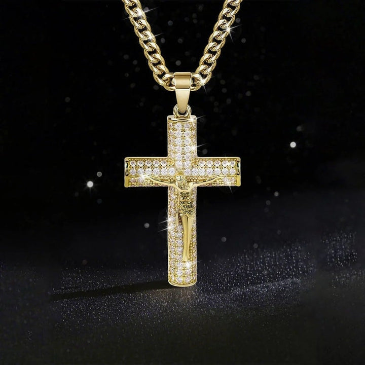 Crucielle | Jėzaus kryžiaus pakabukas karoliai