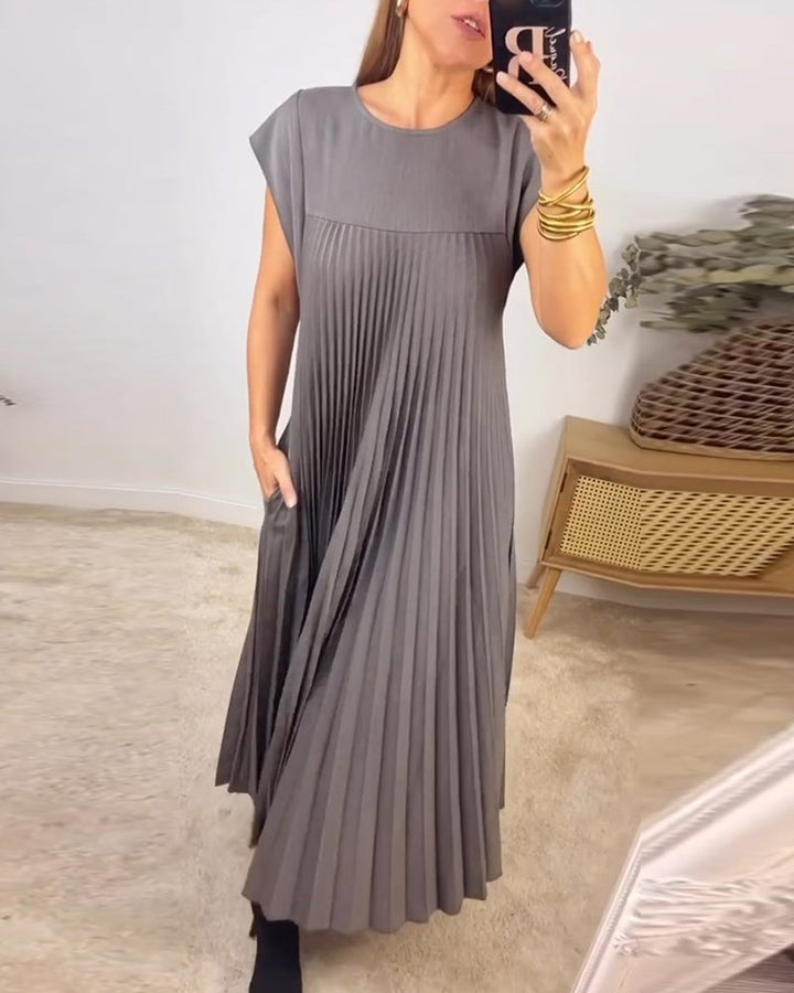 Sofija | Elegantiško kirpimo klostuota maxi suknelė