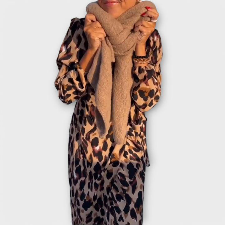 Emilija | Laisvalaikio suknelė su leopardo raštu