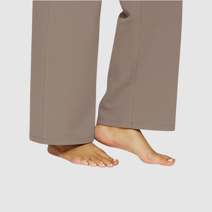 Iva - Patogios tamprios kelnės kiekvienai moteriai