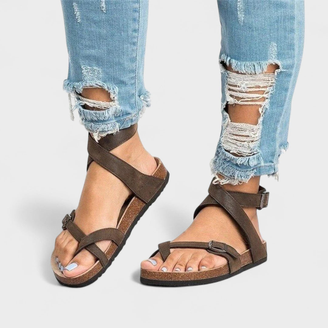 Leonora | Odiniai sandalai