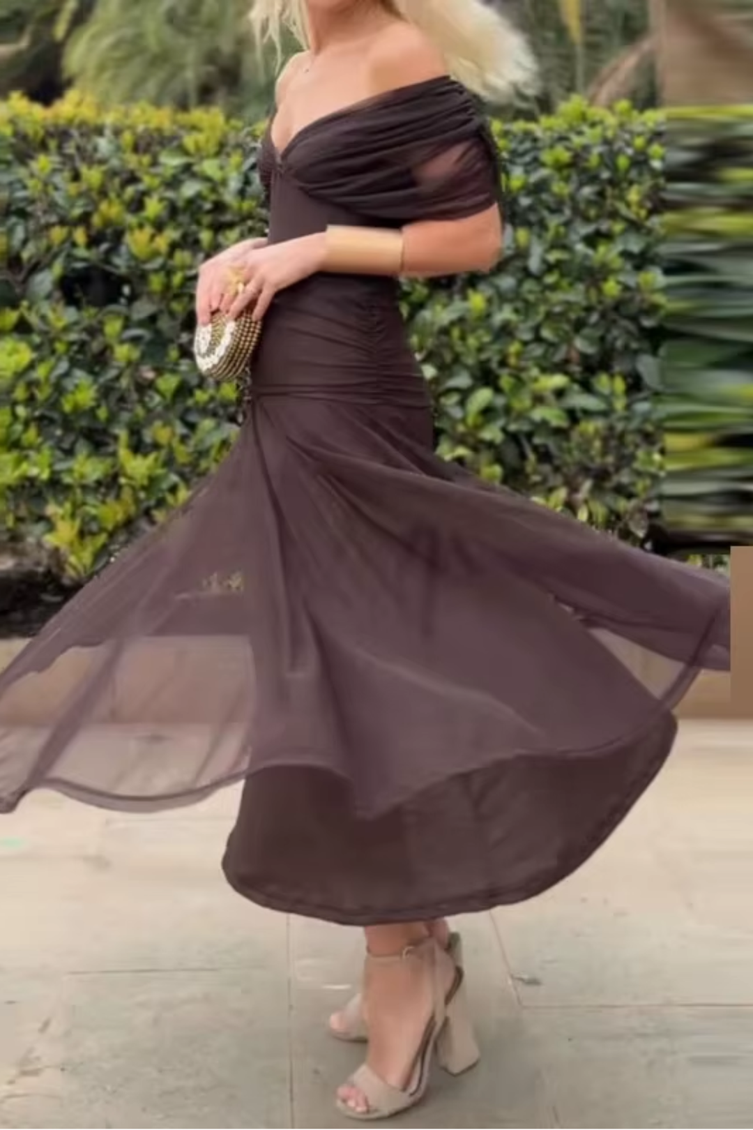 Louise | Elegantiška Maxi vakarėlio suknelė su V kaklo