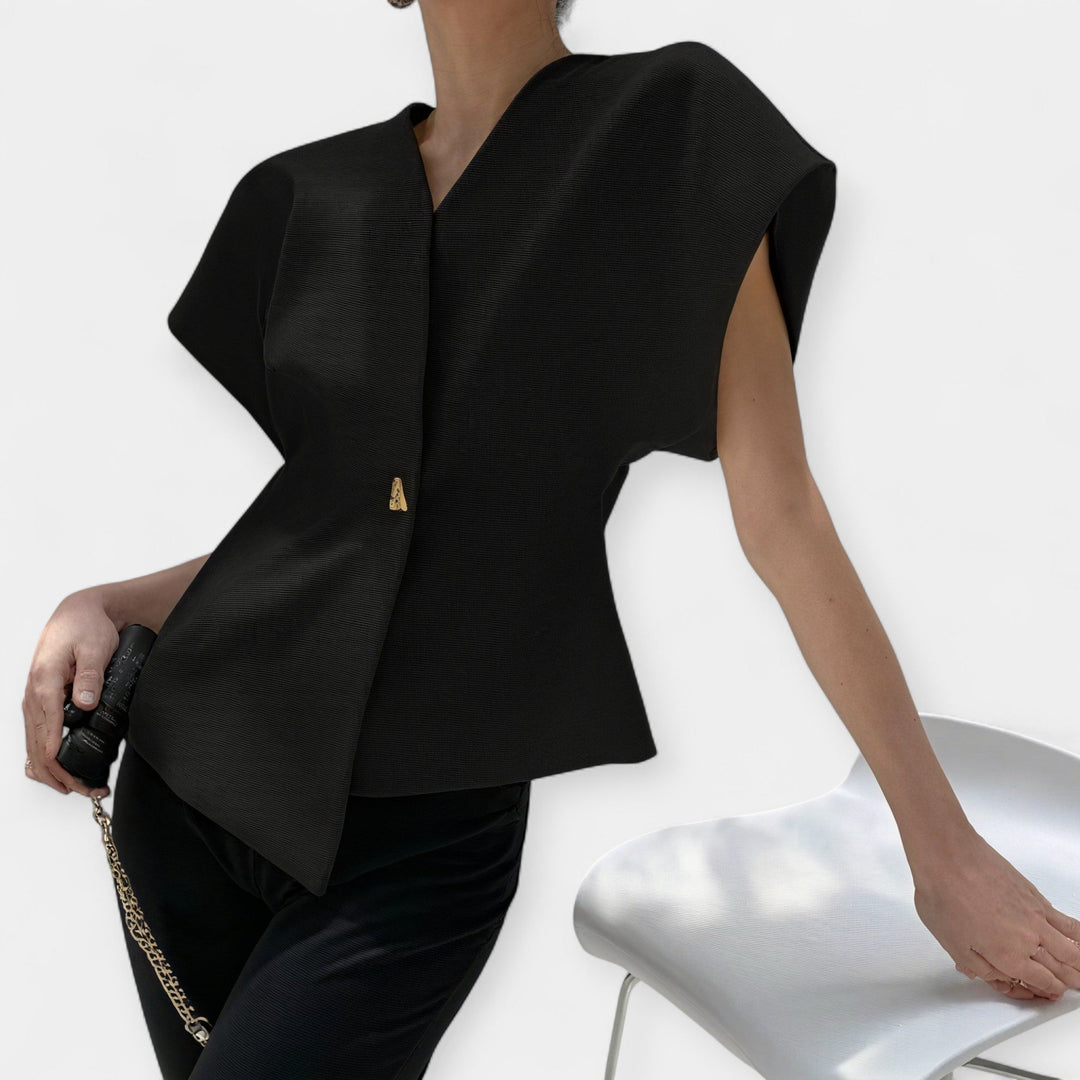 Liucija | Elegantiškas minimalistinio dizaino viršus