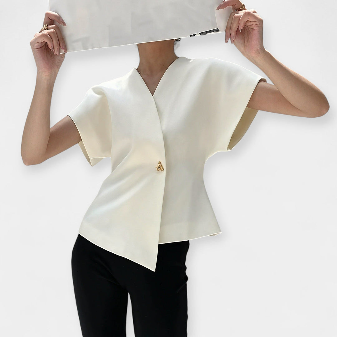 Liucija | Elegantiškas minimalistinio dizaino viršus