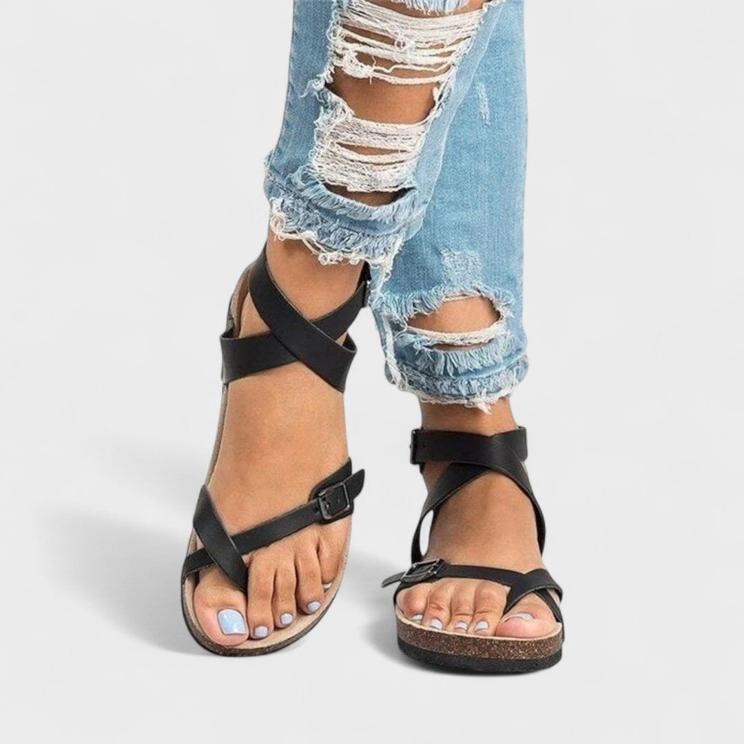 Leonora | Odiniai sandalai