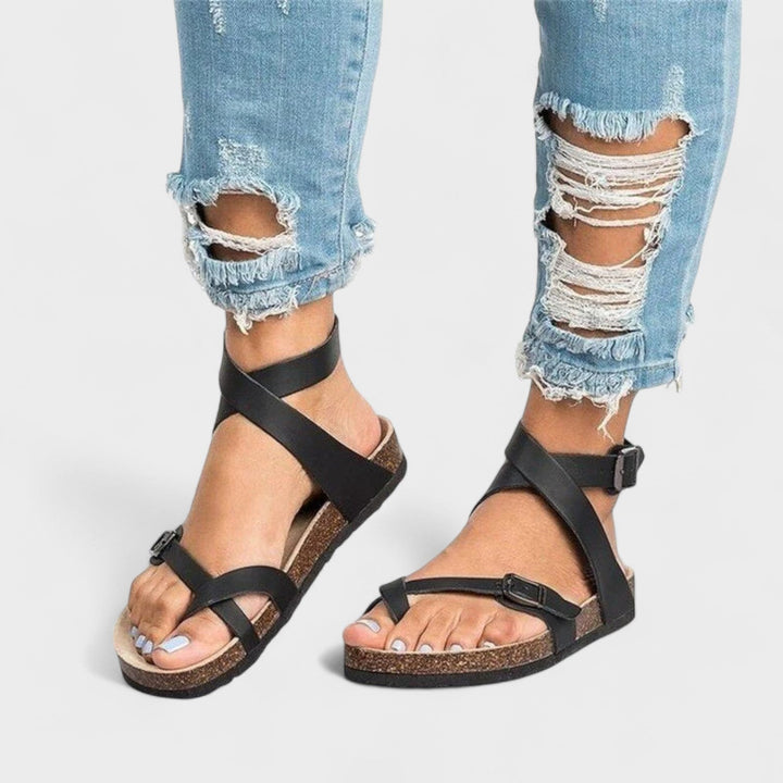 Leonora | Odiniai sandalai