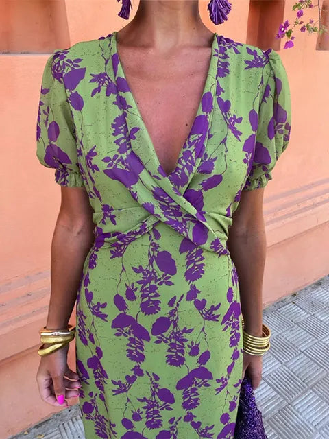 Liucinda | Suknelė su gėlėmis klostuota Boho V formos iškirpte