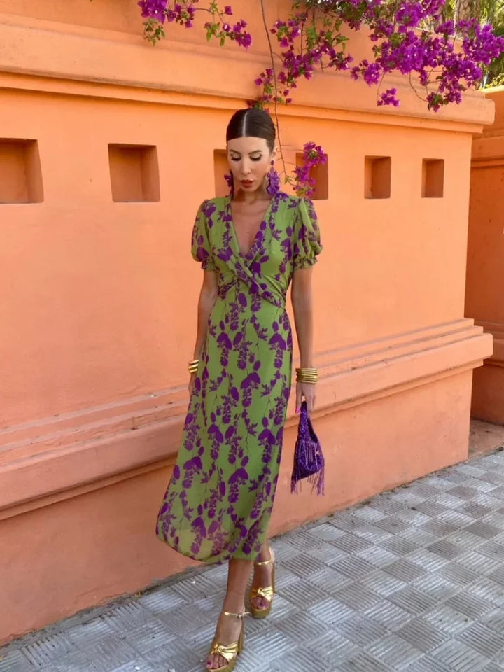 Liucinda | Suknelė su gėlėmis klostuota Boho V formos iškirpte