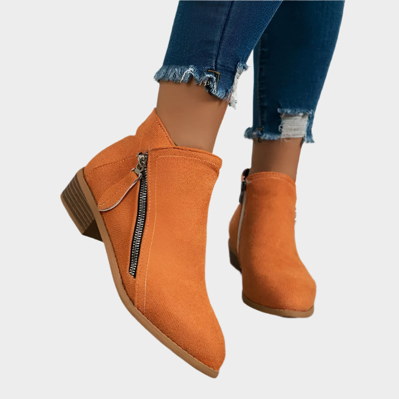 Urtė - Chelsea Boots Sale