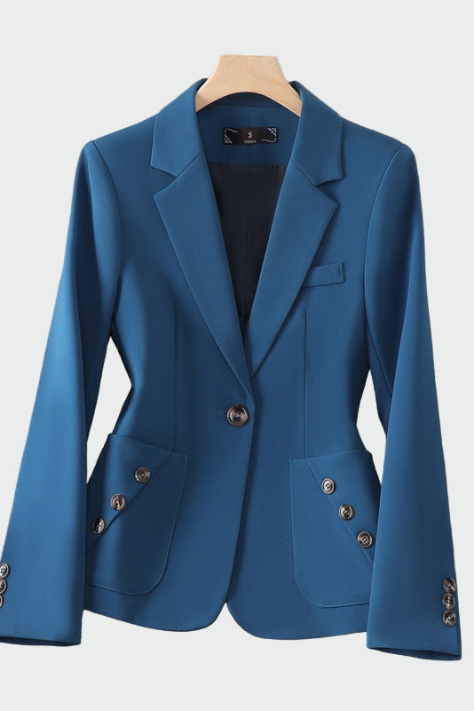 Ona - prašmatni odinė striukė