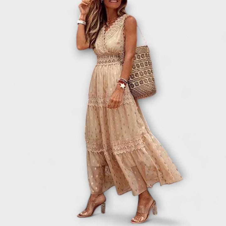 Lola | Boho nėrinių maxi suknelė